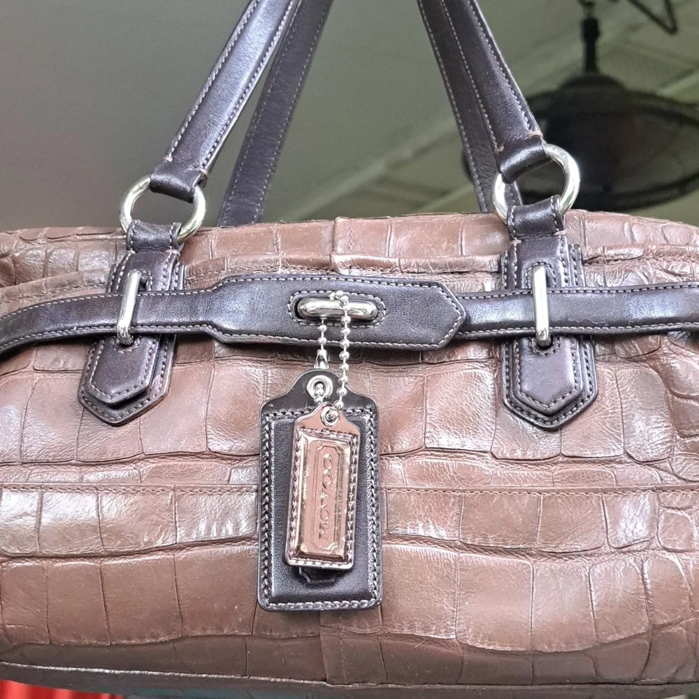 Coach Crocodile Embossed Chelsea Satchel /Crossbody Great Condition - Picture 2 of 14